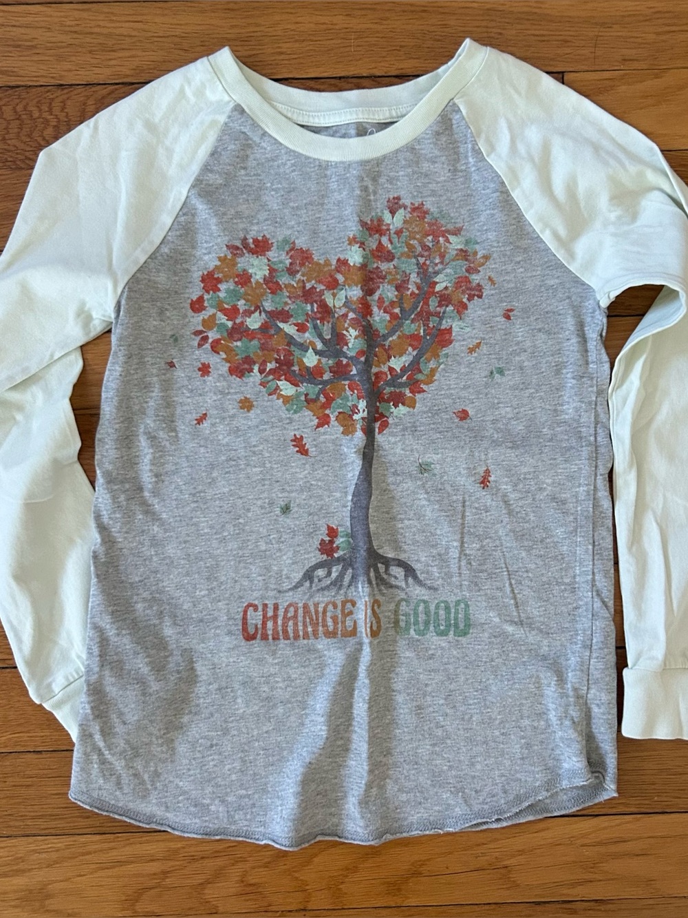 Peek Long-Sleeve Raglan Tee in Gray & Cream w Autumn Tree Graphic Girl size 10